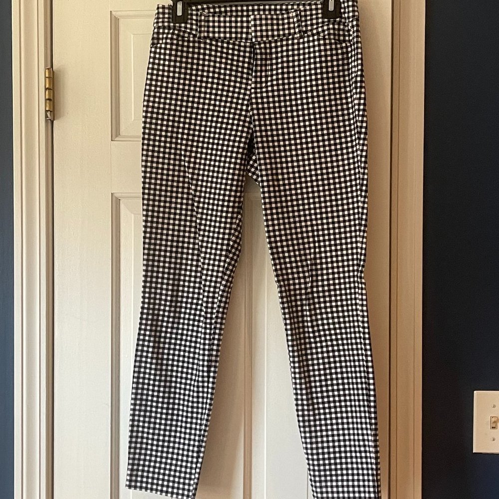 Old Navy Pixie Pant